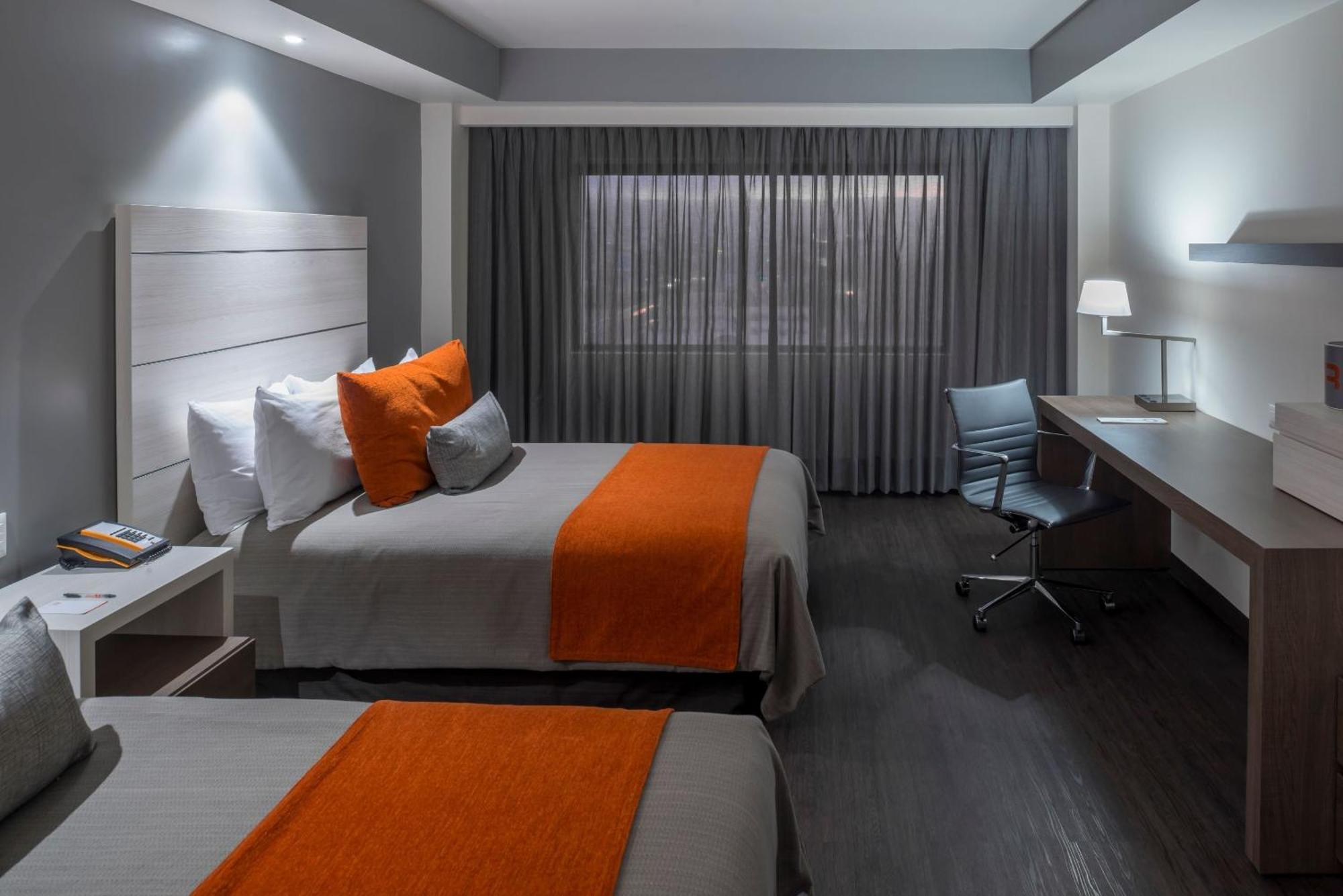 Real Inn Tijuana By Camino Real Hoteles Eksteriør bilde A room at the hotel
