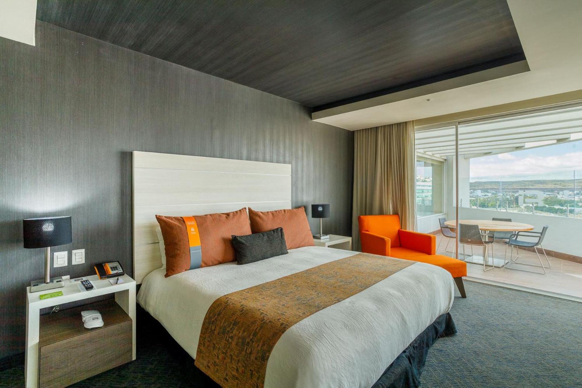 Real Inn Tijuana By Camino Real Hoteles Eksteriør bilde Suite