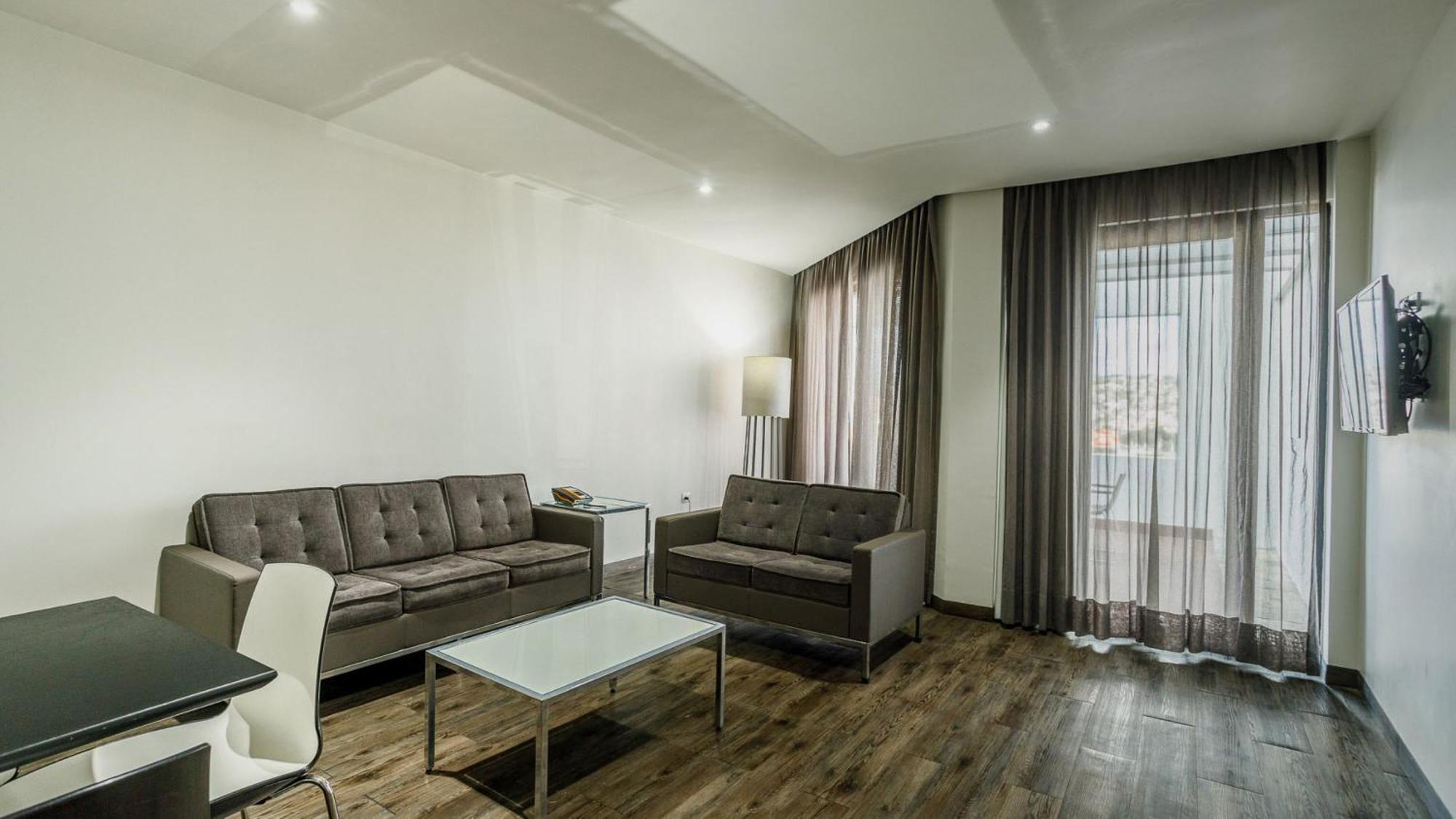 Real Inn Tijuana By Camino Real Hoteles Eksteriør bilde